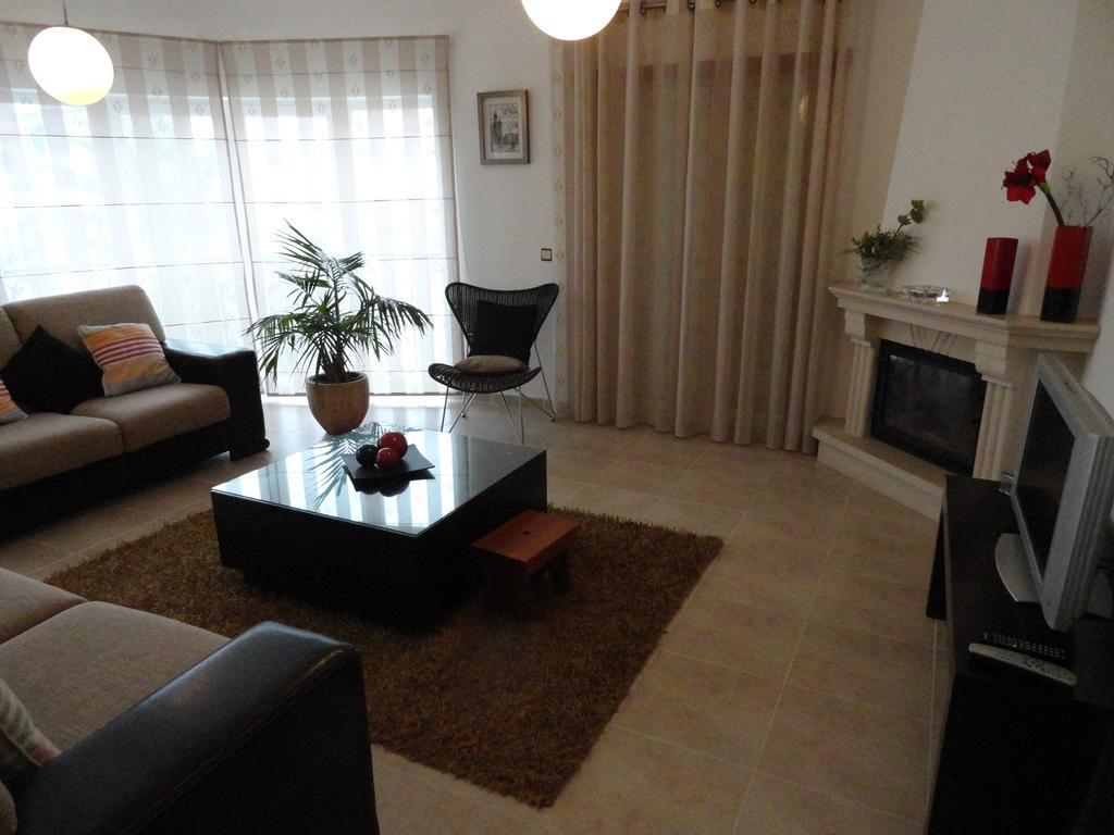 Apartamento Praia Sao Martinho Do Porto Bagian luar foto