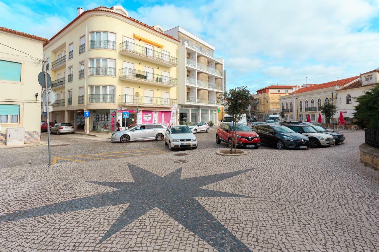 Apartamento Praia Sao Martinho Do Porto Bagian luar foto