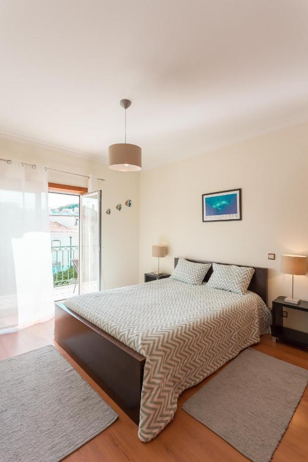 Apartamento Praia Sao Martinho Do Porto Bagian luar foto